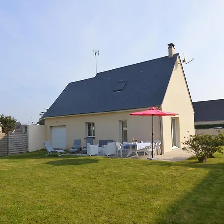 Coastal Escape With Garden Denneville