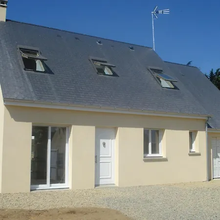 Coastal Escape With Garden Feriehus Denneville