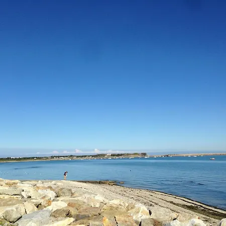 Casa vacanze Coastal Escape With Garden Denneville