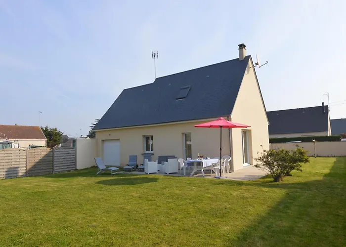 Coastal Escape With Garden Denneville