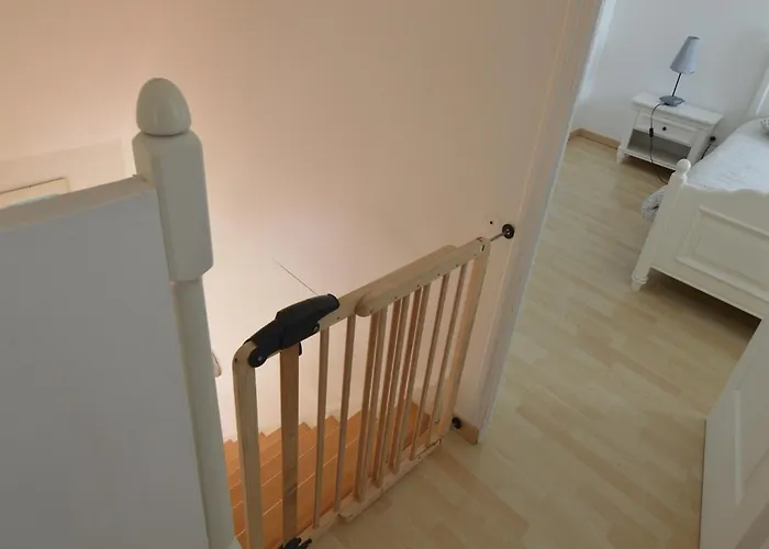 別荘 Coastal Escape With Garden *