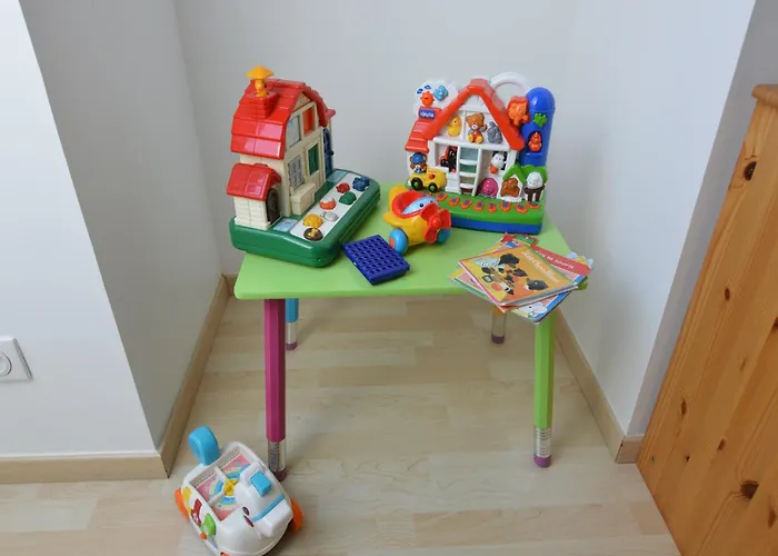 Coastal Escape With Garden 펜션