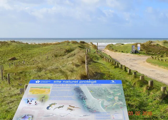 Coastal Escape With Garden 펜션